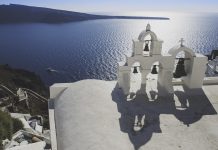 Santorini in October: Serenity After the Summer