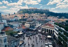 Street Food Tour in Downtown Athens
