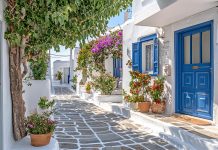 Mykonos in May: Soft light, sea breezes and a different island rhythm