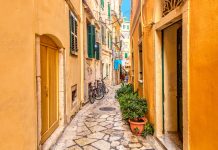 Greek towns where Venetian stone still shapes the streets