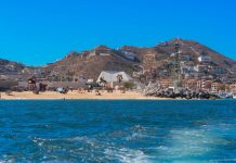 Baja California: Between desert and two seas